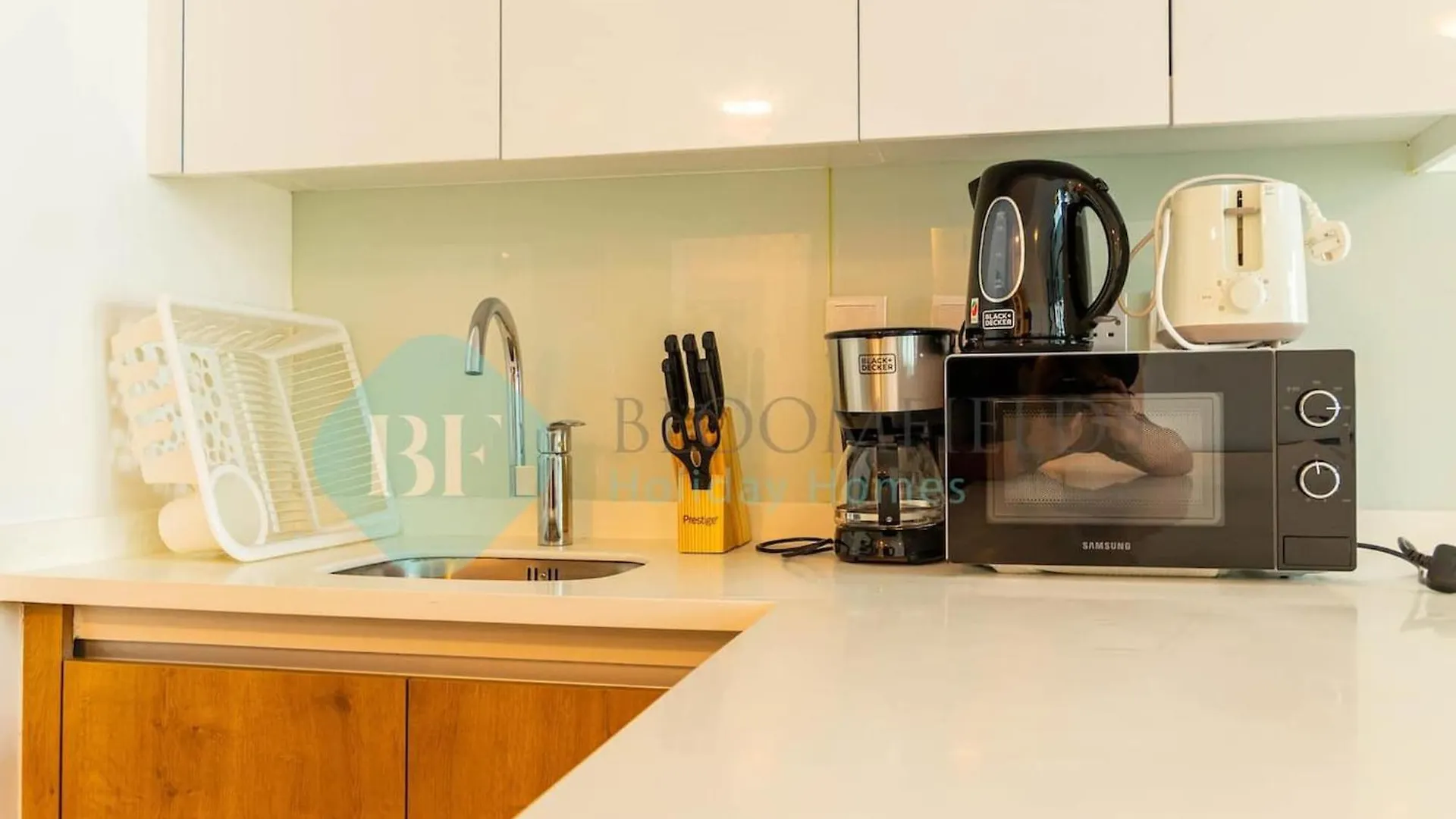 Bloomfields 2Br Duplex Canal View Rahalofts Abu Dabi 0*,  Emiratos Árabes Unidos